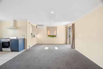 62A Hutchinson Avenue, New Lynn