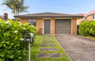 62A Hutchinson Avenue, New Lynn