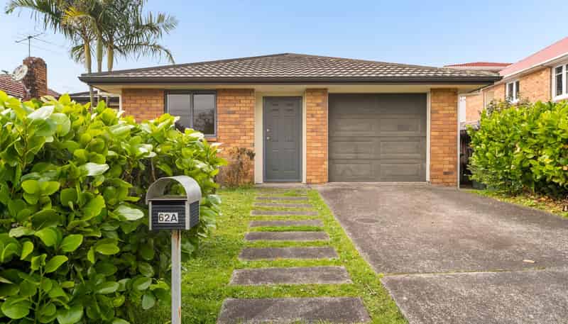 62A Hutchinson Avenue, New Lynn