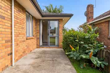 62A Hutchinson Avenue, New Lynn