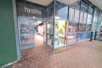 MANUKAU CITY 380M² SPACE
