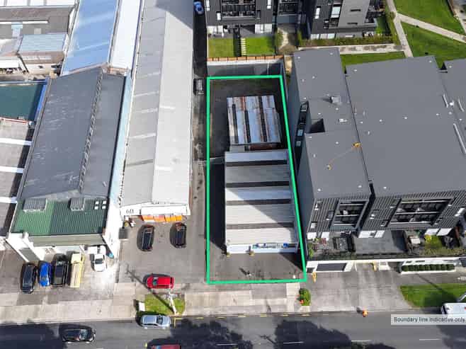 Standalone Warehouse & Secure Yard