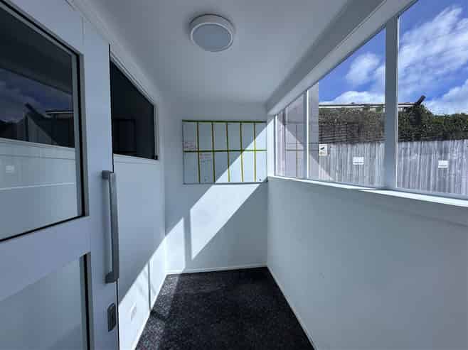 Refurbished Onehunga Warehouse & Yard