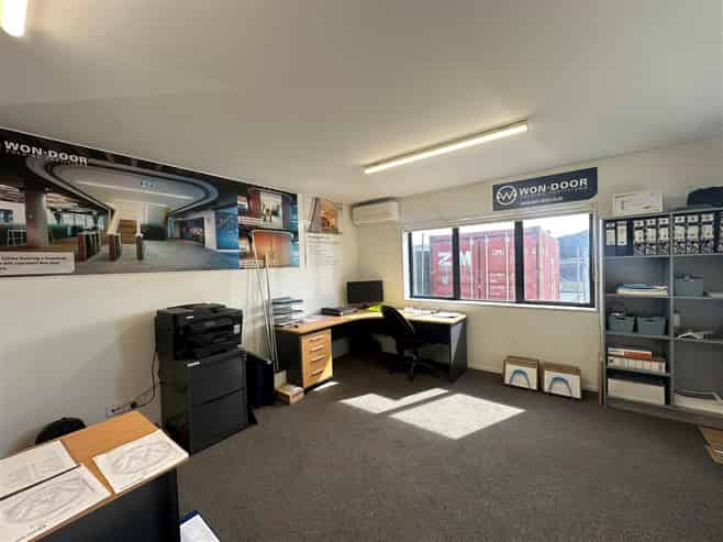 Versatile 380sqm Onehunga Industrial