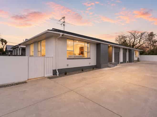 1/171 Hills Road, Edgeware