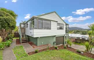 38A Gillingham Road, Kamo