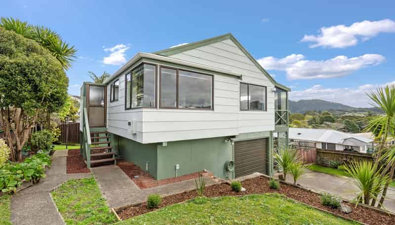 38A Gillingham Road, Kamo