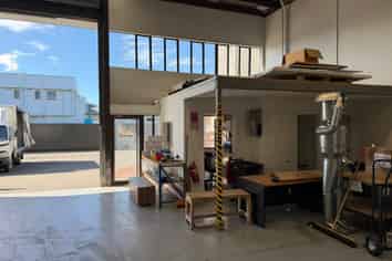 656sqm Warehouse & Office on Blenheim Rd 