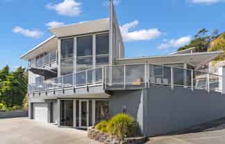 14 Dundas Road, Riverside