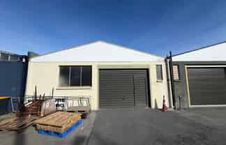  Industrial Unit in Addington