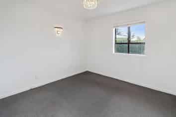 10 Grierson Place, Pukekohe