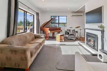 10 Grierson Place, Pukekohe