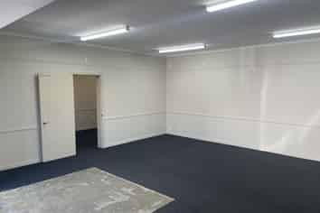 Prime Queen Street. Premium Business Profile
