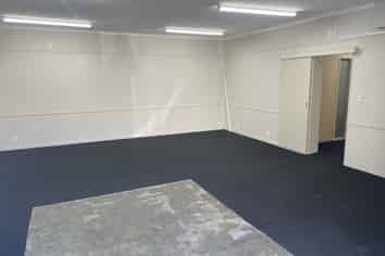 Prime Queen Street. Premium Business Profile