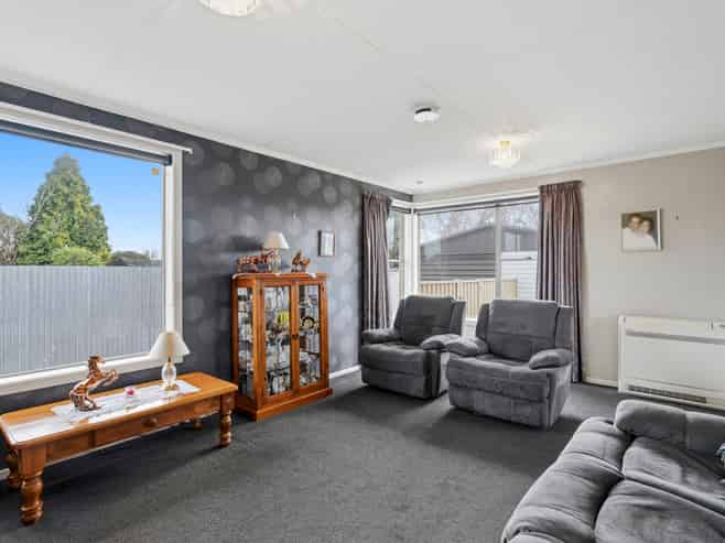 230 Tramway Road, Strathern