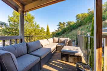 11 Tenby Street, Moeraki