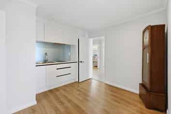 55 Somerville Road, Somerville