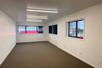 Office space right in Te Awamutu