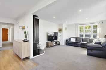 51 Oxford Street, Hampstead