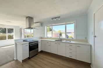 320 Greers Road, Bishopdale
