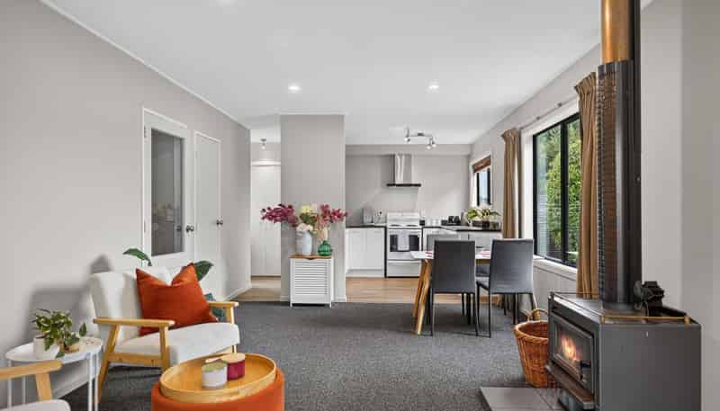 6A Watts Road, Fernhill