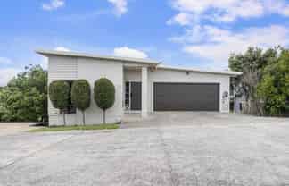 14 Gibbia Way, Beachlands