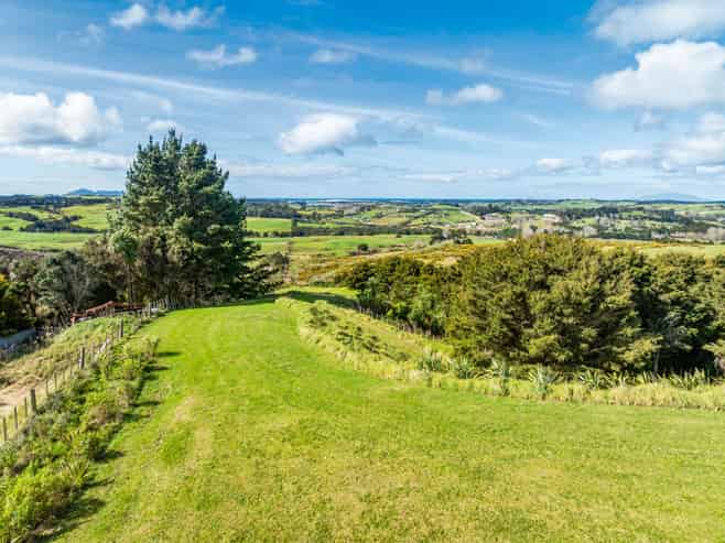 2/115 Lawrence Road, Mangawhai