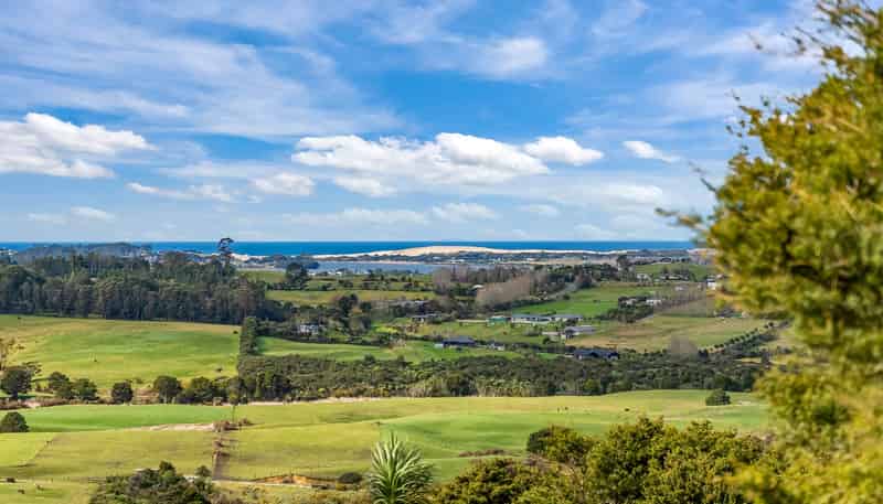 2/115 Lawrence Road, Mangawhai