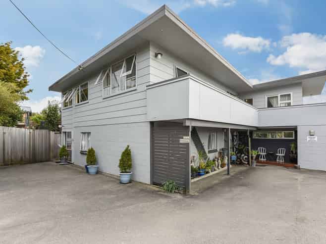 23 Moana View Road, Waikawa
