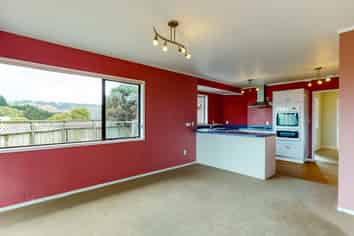 12 Jasmine Grove, Maungaraki