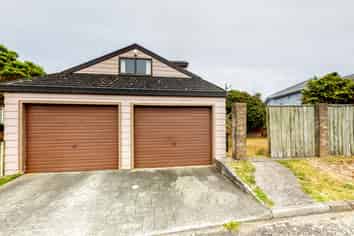 12 Jasmine Grove, Maungaraki