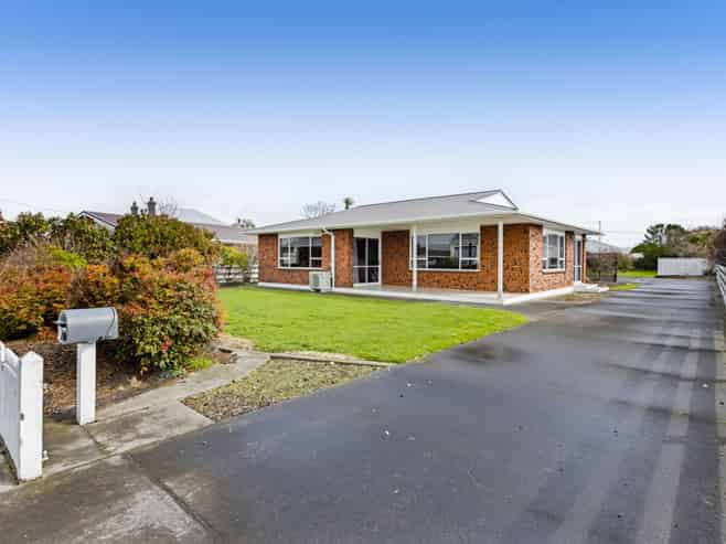 25 Victoria Street, Hawera