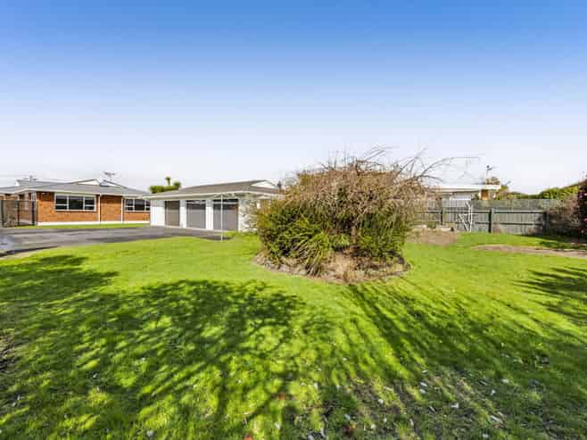 25 Victoria Street, Hawera