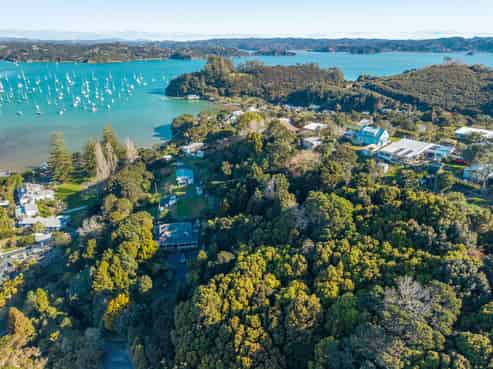 20a Florance Avenue, Russell