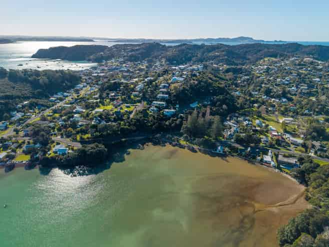 20 Florance Avenue, Russell
