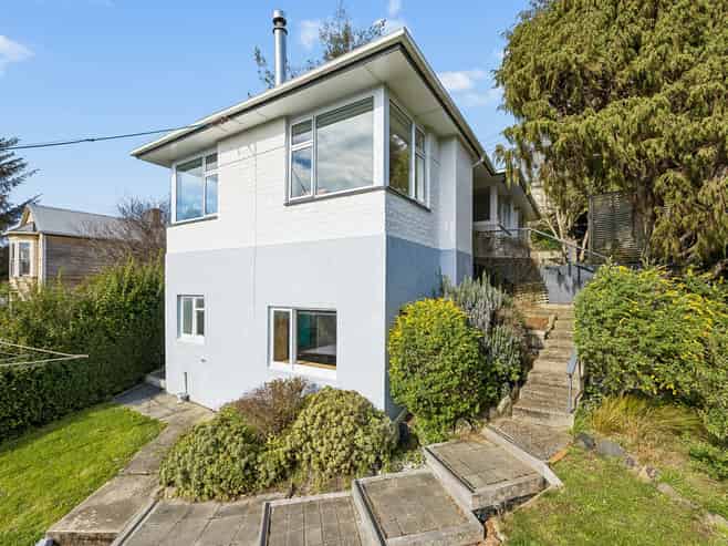 28 Carson Street, Mornington