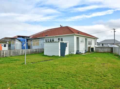 16 and 18 Churchill Avenue, Gore