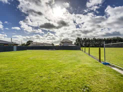 96 Bledisloe Road, Maraenui