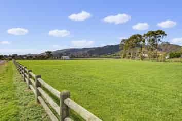 425 Tararua Road, Levin