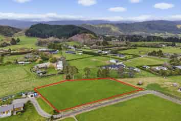 425 Tararua Road, Levin
