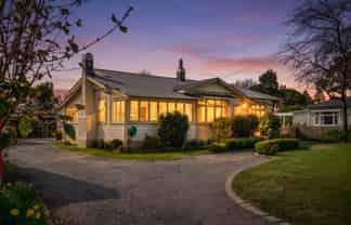 51 Park Road, Carterton