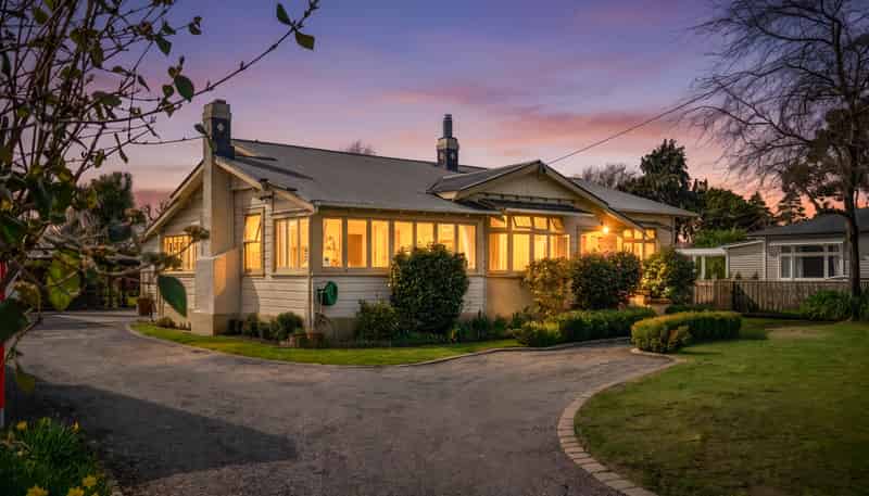 51 Park Road, Carterton