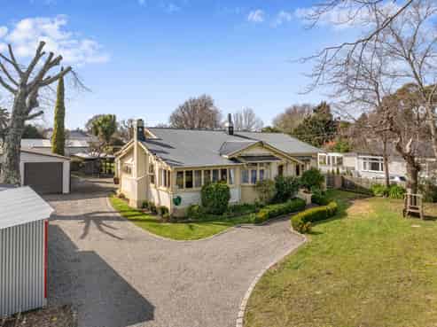 51 Park Road, Carterton