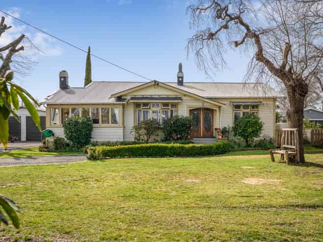 51 Park Road, Carterton