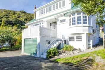 12 Smith Street, Greymouth