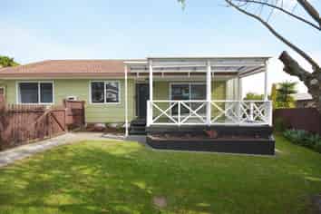 B/19 Leven Lane, Totara Heights