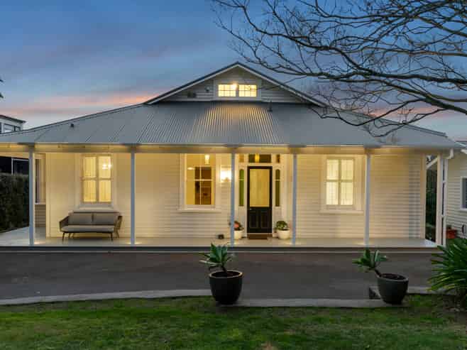 50 St Johns Road, Meadowbank