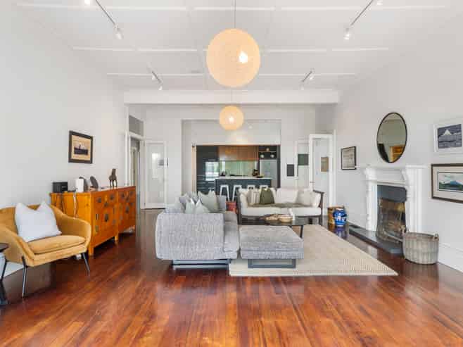 50 St Johns Road, Meadowbank