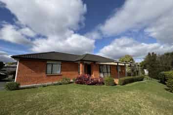 14 Roderick Place, Onerahi