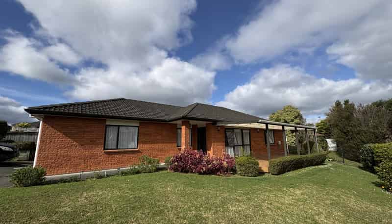 14 Roderick Place, Onerahi
